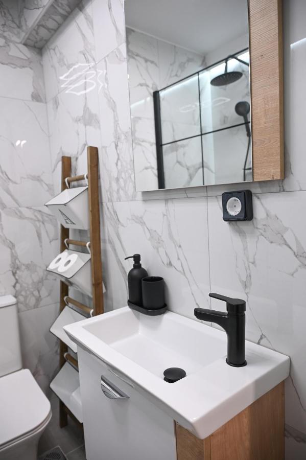 Urban Loft By Neuvel Apartment Atena Exterior foto