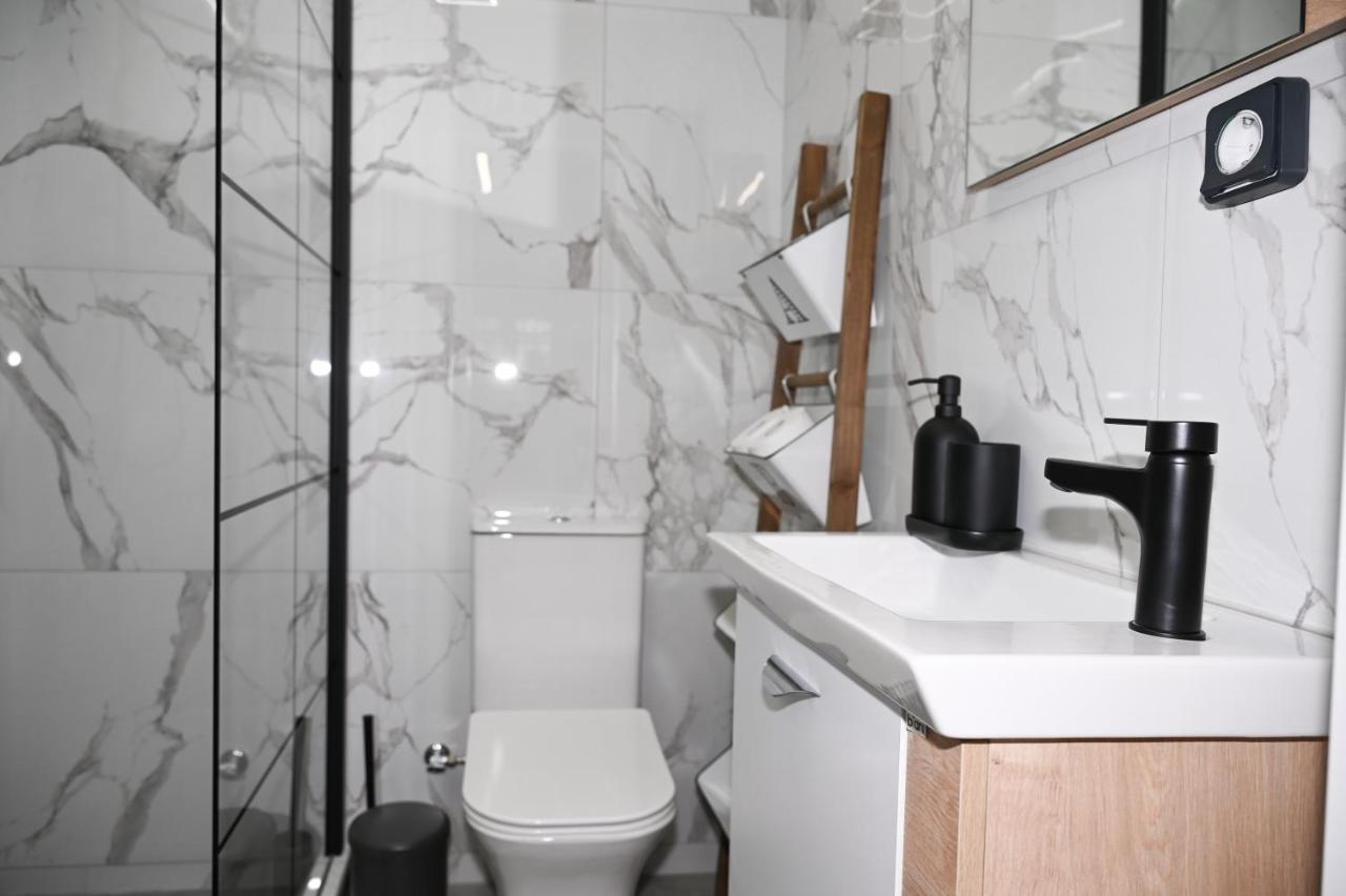 Urban Loft By Neuvel Apartment Atena Exterior foto